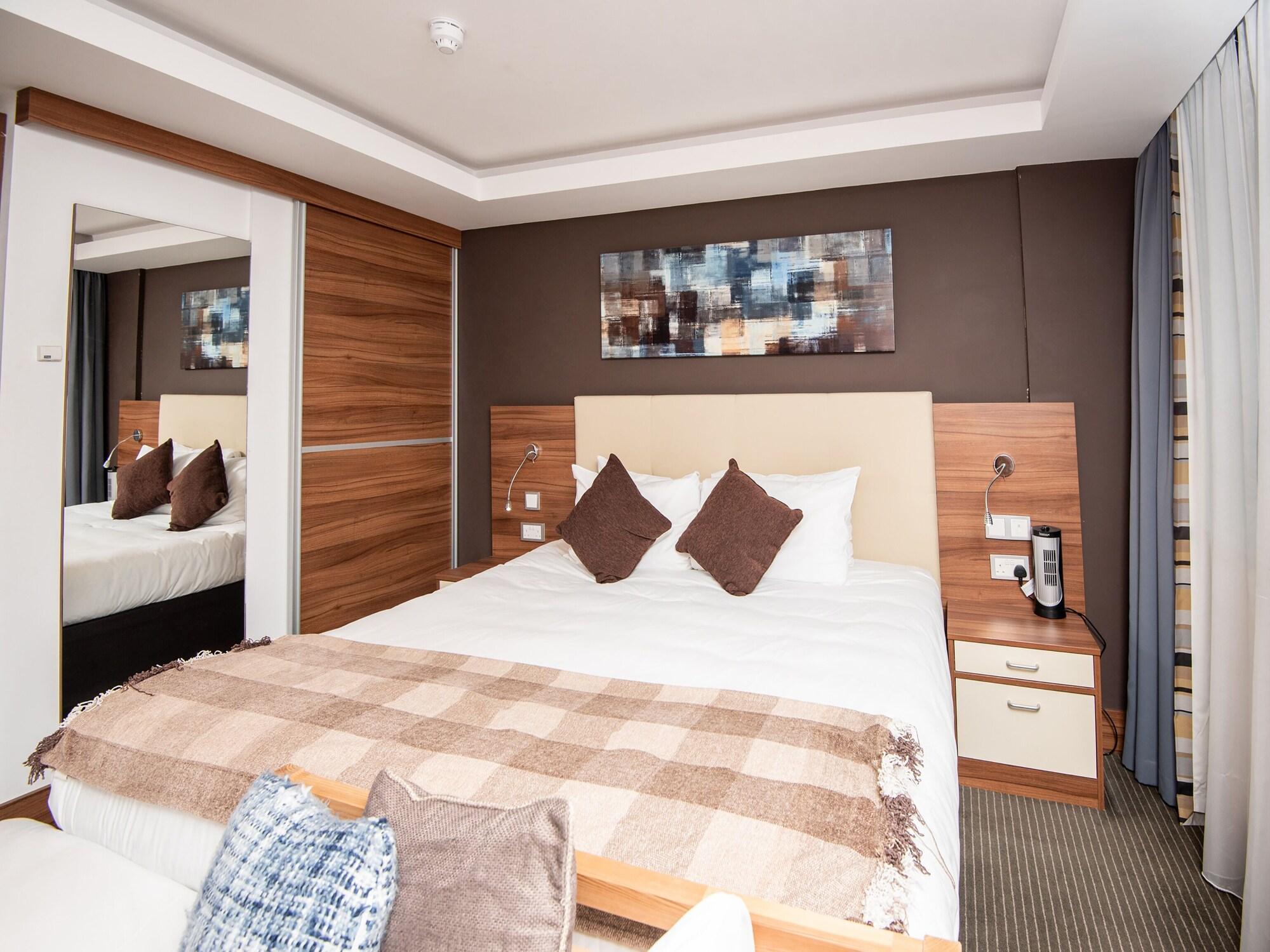 Livin' Serviced Apartments Watford  Zewnętrze zdjęcie