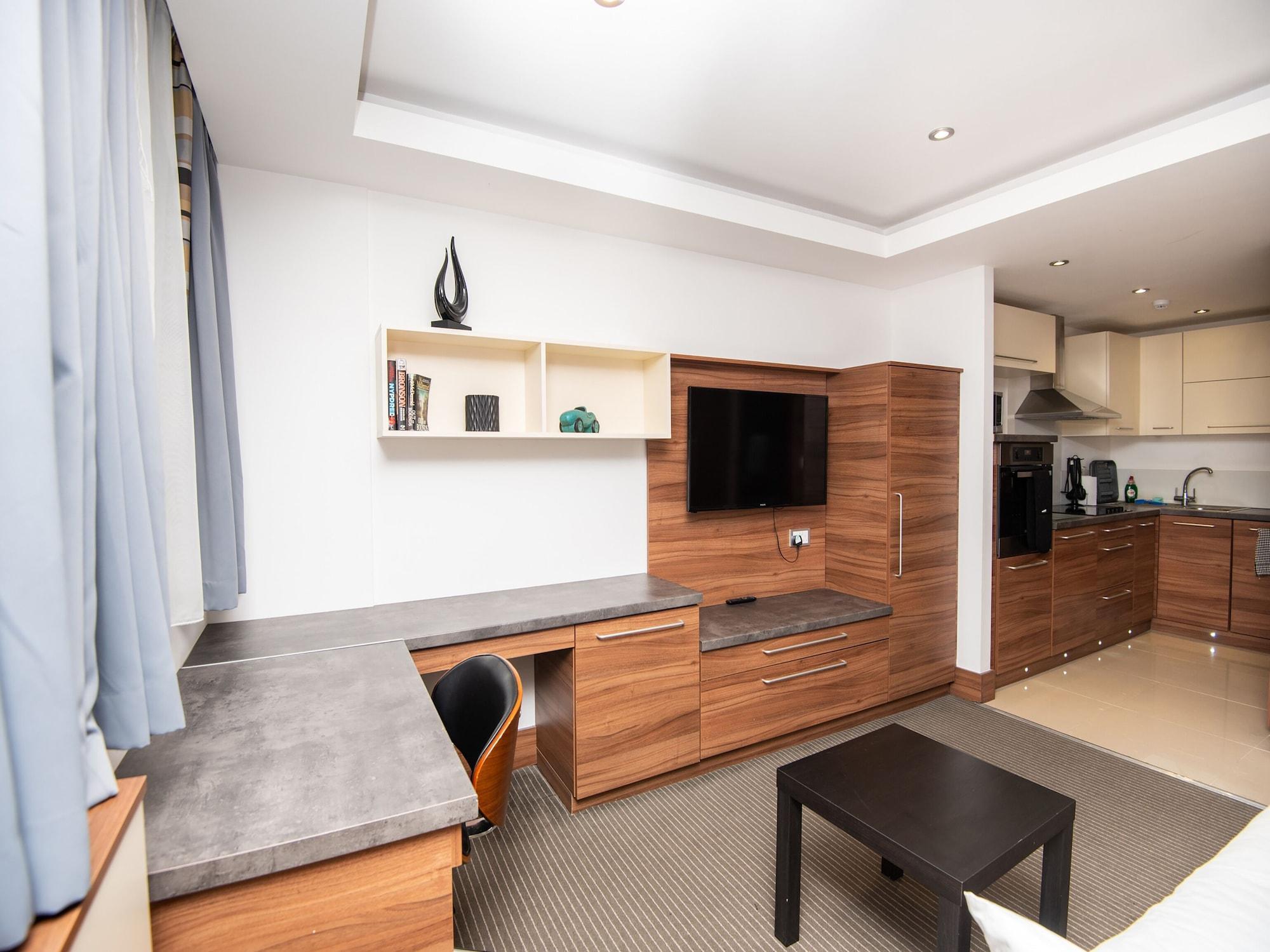 Livin' Serviced Apartments Watford  Zewnętrze zdjęcie