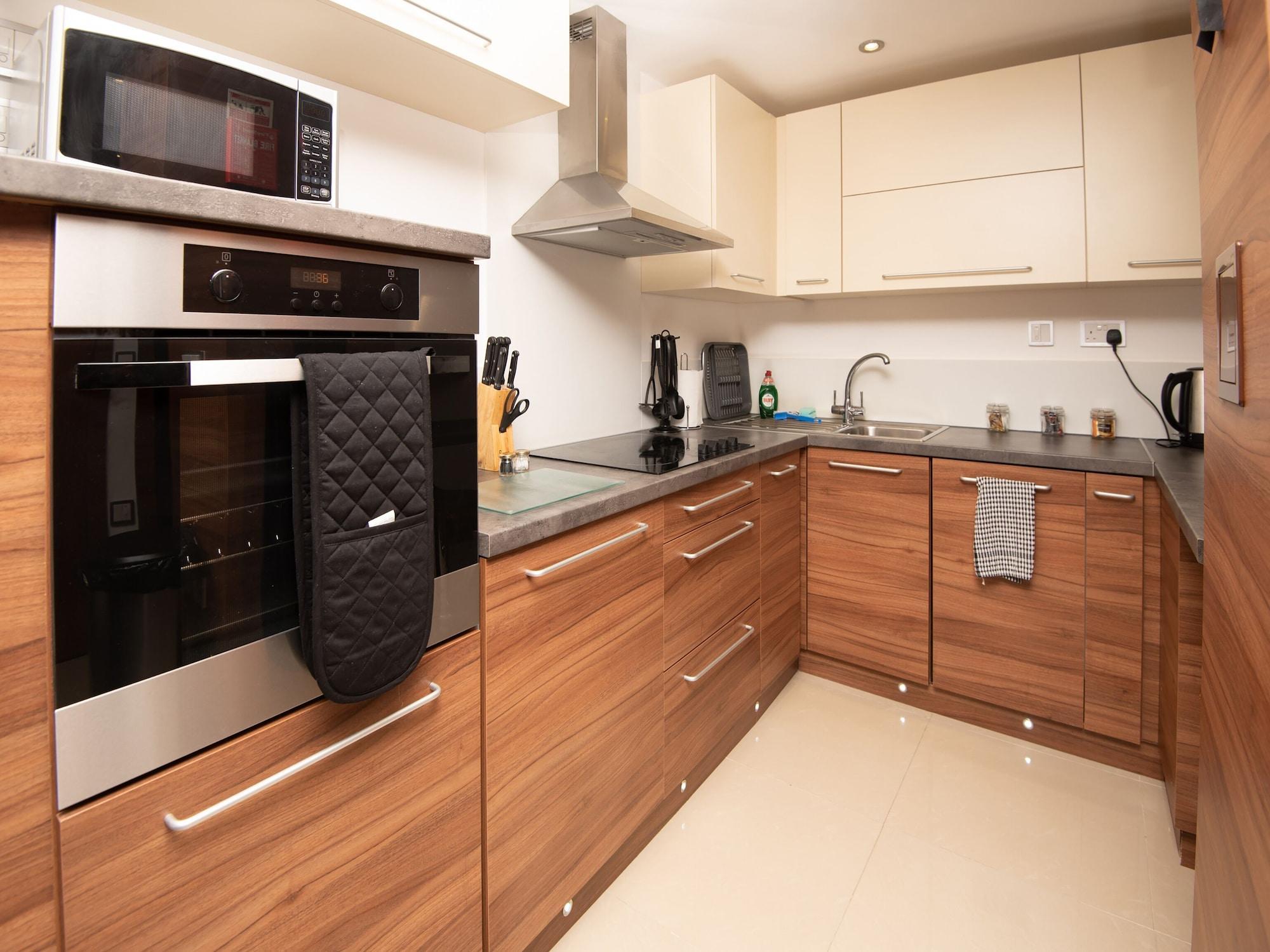 Livin' Serviced Apartments Watford  Zewnętrze zdjęcie