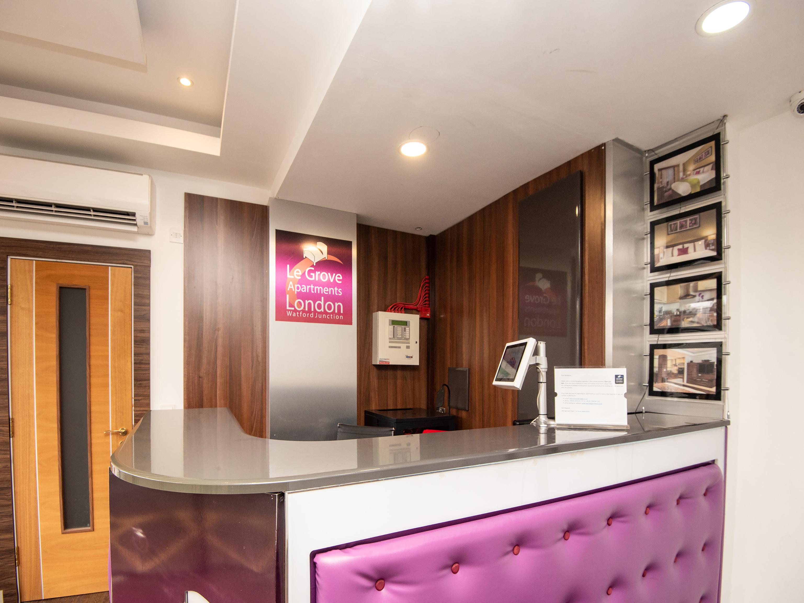 Livin' Serviced Apartments Watford  Zewnętrze zdjęcie