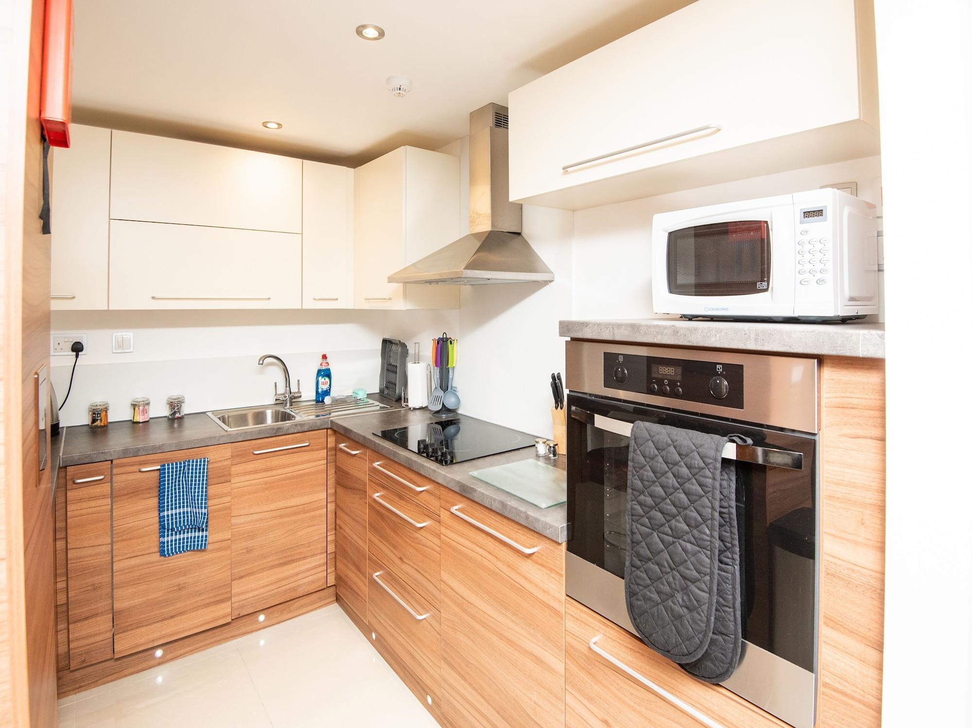Livin' Serviced Apartments Watford  Zewnętrze zdjęcie