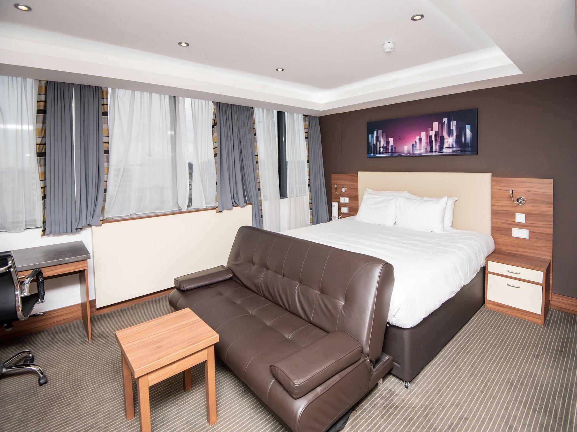 Livin' Serviced Apartments Watford  Zewnętrze zdjęcie