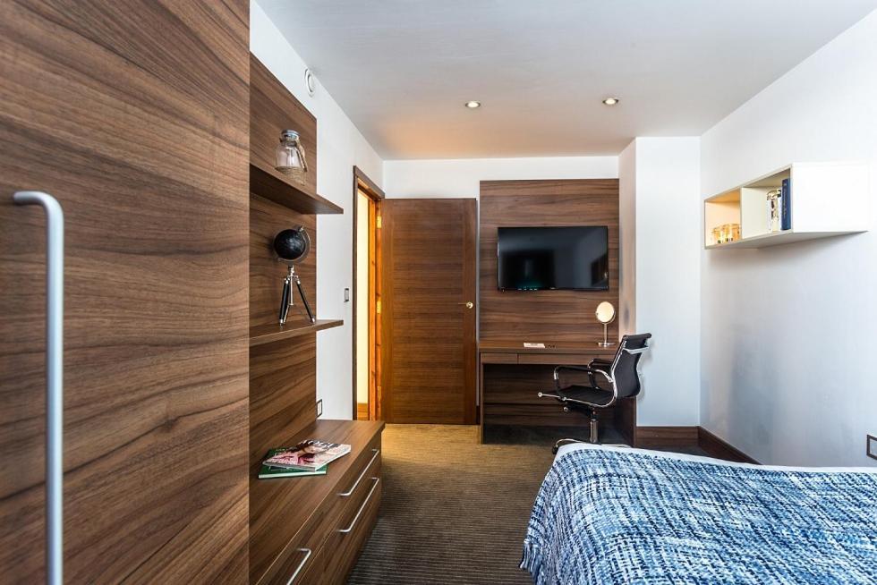 Livin' Serviced Apartments Watford  Zewnętrze zdjęcie
